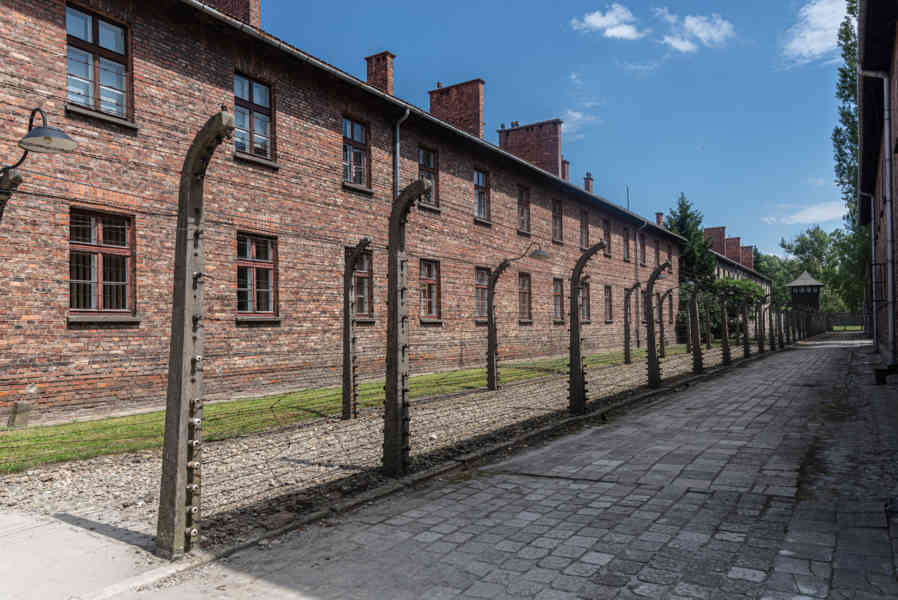 Polonia 009 - Auschwitz I.jpg